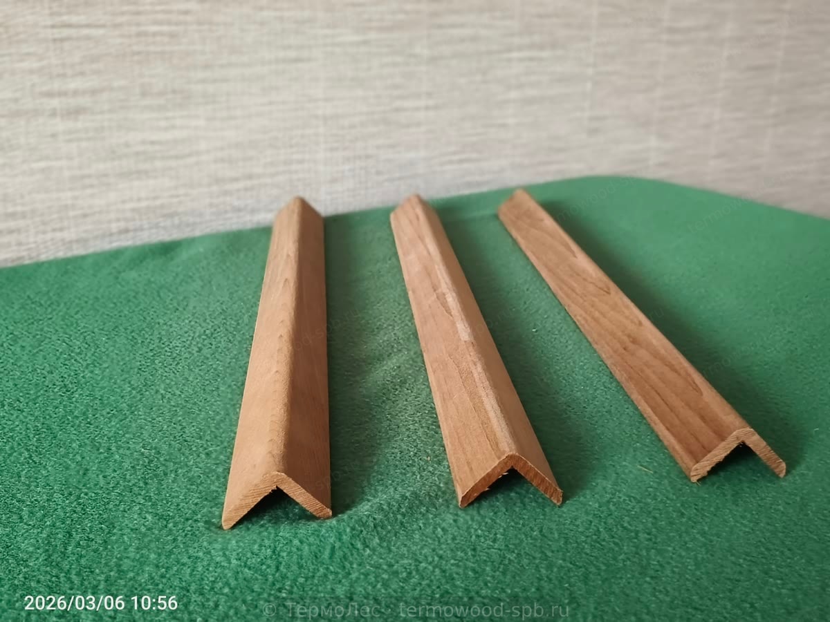 Уголок термодерево 30×40 мм